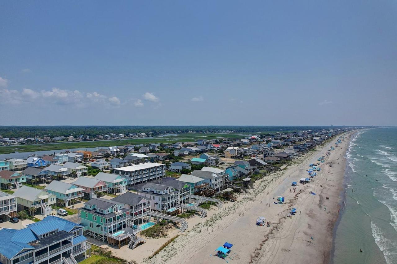 Nirvana Oak Island Exterior photo